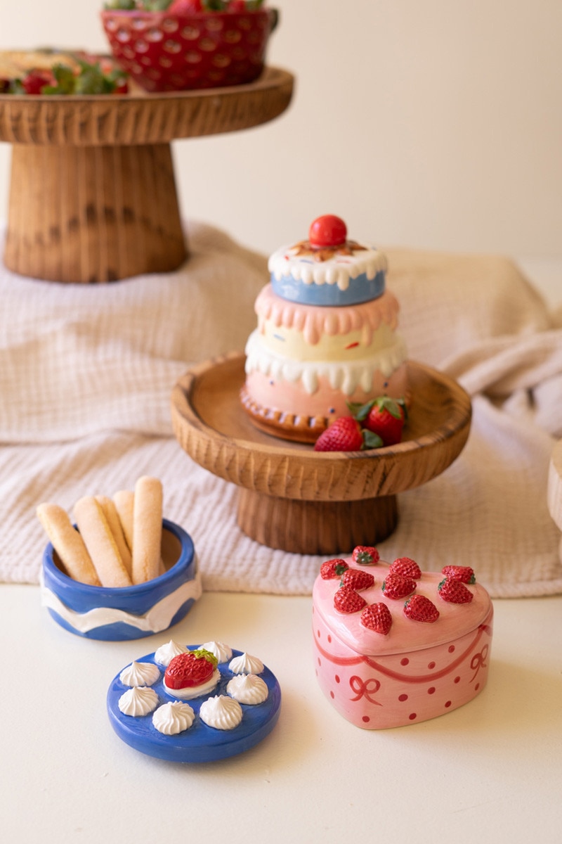 CXNY1045K 4.75 x 6.25 in. Ceramic Dessert Boxes, Multi Color