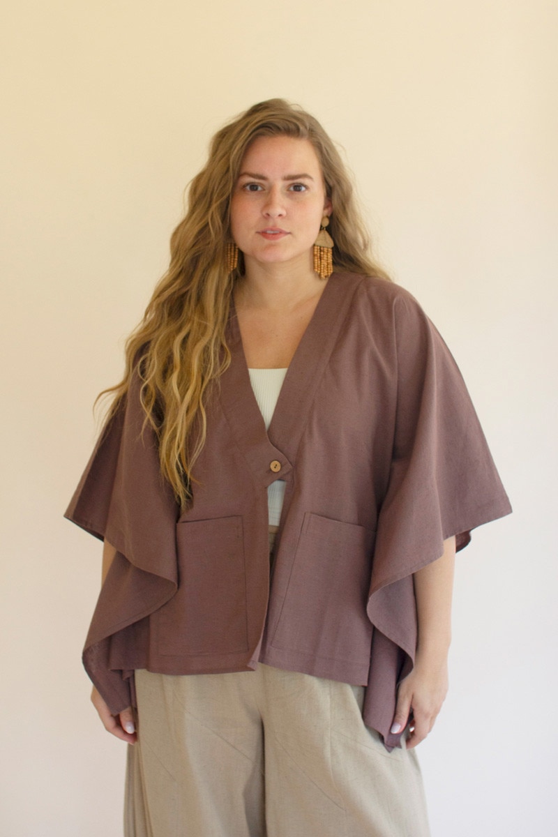 NELL1047K Winged-Sleeve Kimono with Front Pockets & Button, Mulberry - One Size