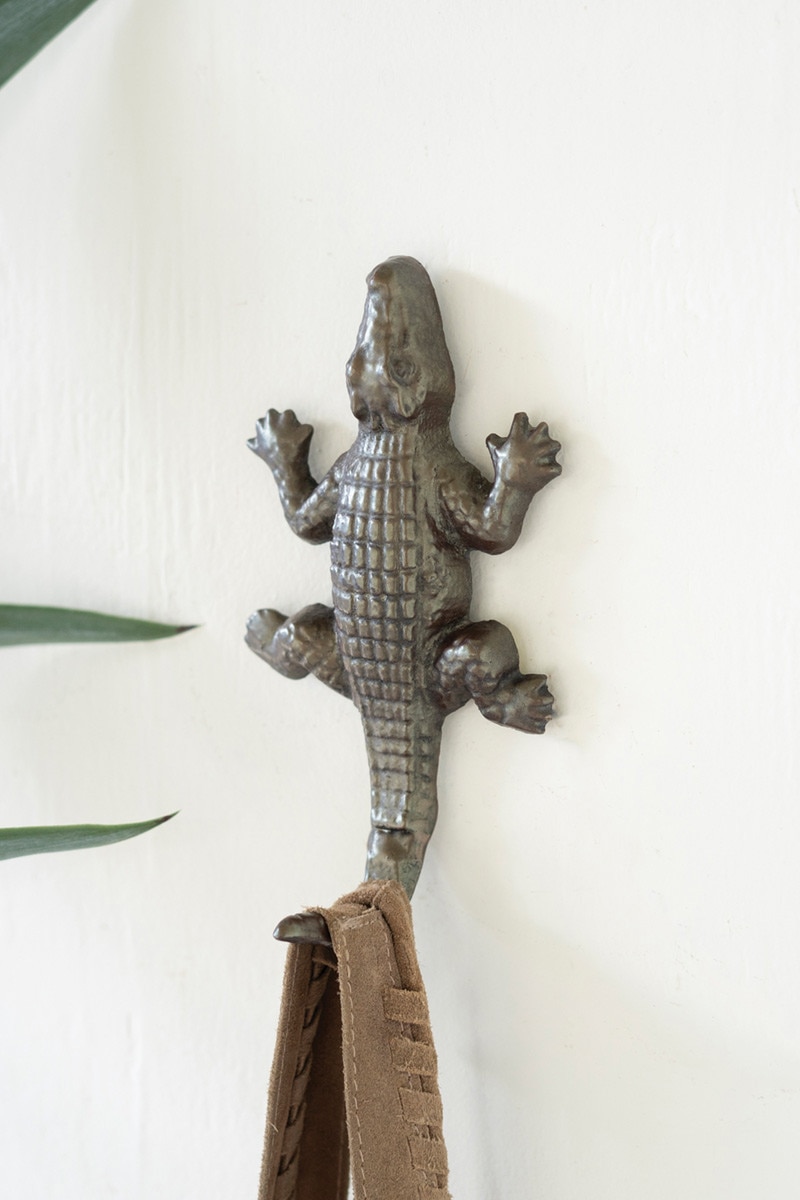 CLL2916 Brown Alligator Wall Hook