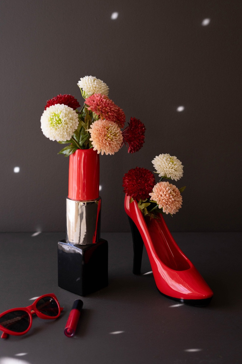 CXNY1051 Ceramic Lipstick & High Heel Vase, Multi Color - Set of 2
