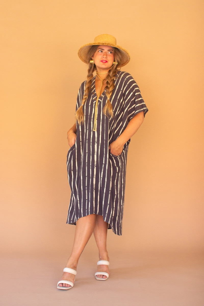 NELL1149 Striped Kaftan with Button Detail, Midnight
