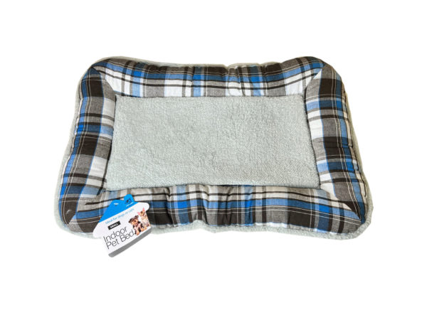 Picture of Kole Imports DI720-3 Small Flat Pet Bed - Pack of 3