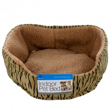 Picture of Bulk Buys DI545-18 Plush Indoor Pet Bed - 18 Piece -Pack of 18