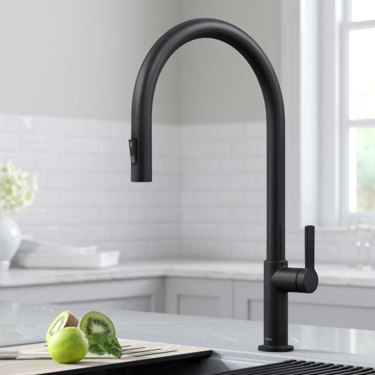 Kraus  Oletto High-Arc Single Handle Pull-Down Kitchen Faucet, Matte Black