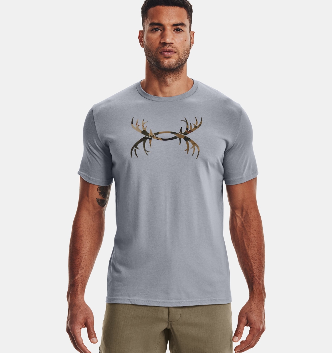Picture of Under Armour 1366017035MD Antler Logo T-Shirt for Men&#44; Steel & Forest All Season Camo - Medium