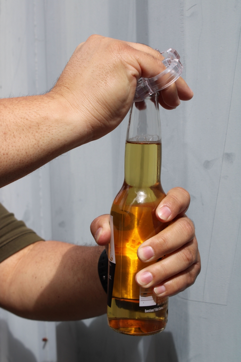 Picture of Caliber Gourmet CC-CBG-BO-PK Plastic Knuckles Bottle Opener
