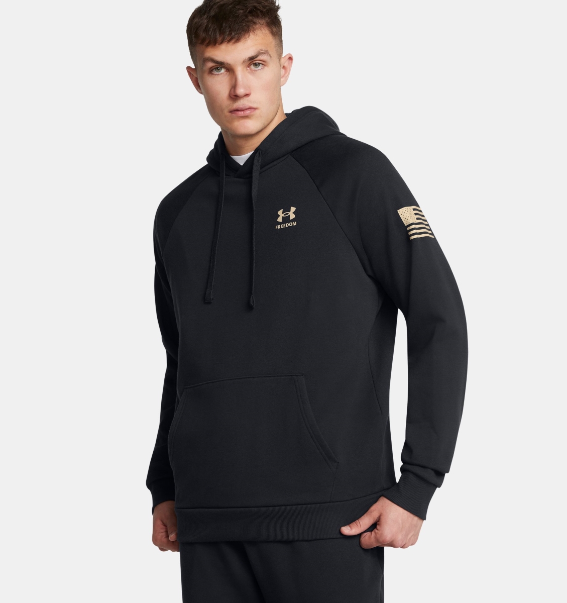 Under Armour 1386756001SM Mens Freedom Flag Hoodie, Black & Desert Sand - Small