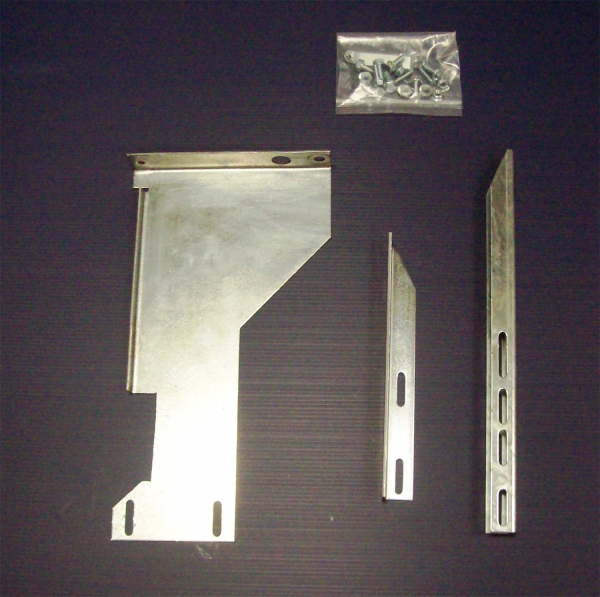 Owens O21-101260 Bracket Kit Fits