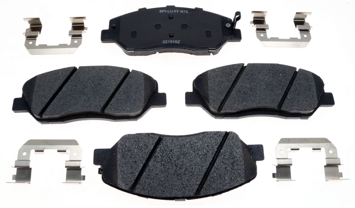 BRAKE PADS OEM OE Replacement Ceramic Includes Mounting Hardware