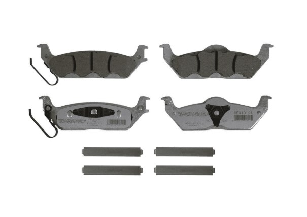 OEX1047 OEx Ceramic Disc Brake Pad Set