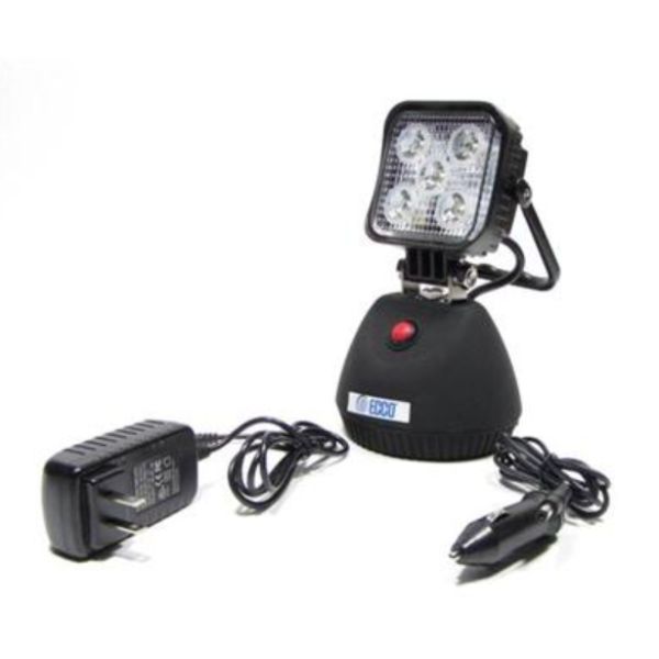 WORKLAMP 5LED SQUARE FLOOD 12-24VDC NAPLUG W/USB PORT