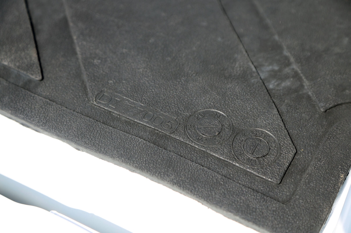 DZ76973 Bed Mat for 2022 Chevrolet Colorado