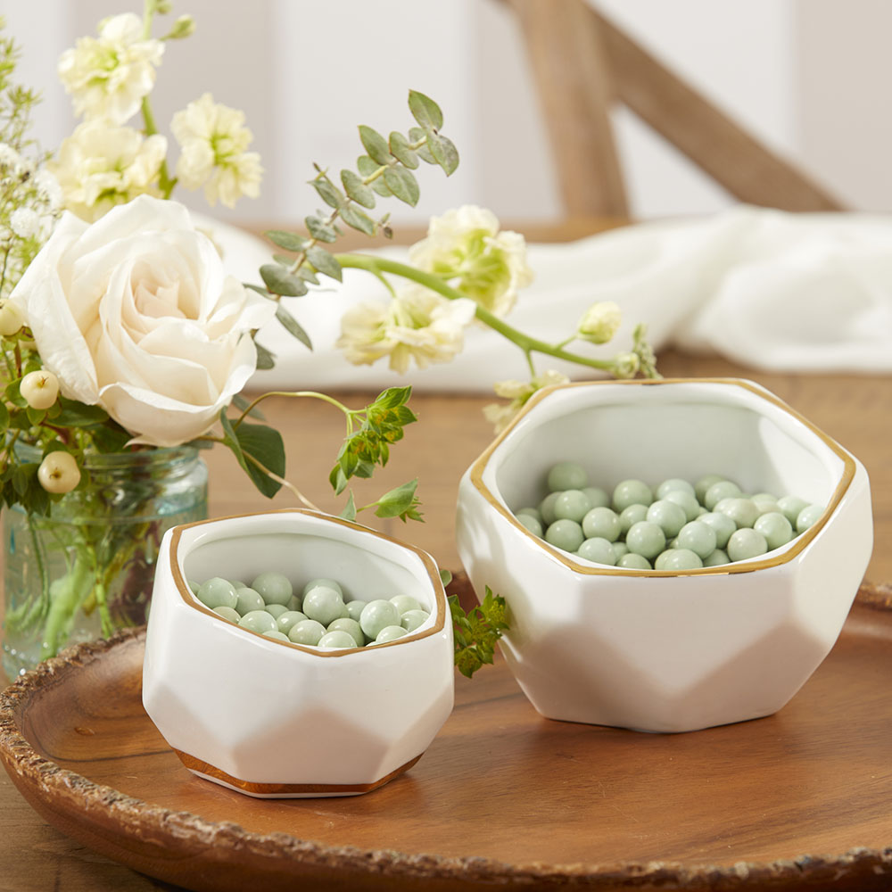 23243NA 3.2 x 5.2 x 4.8 in. Geometric Ceramic Planter - Small & Medium Set of 2