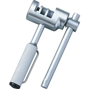 496067 Universal Chain Tool
