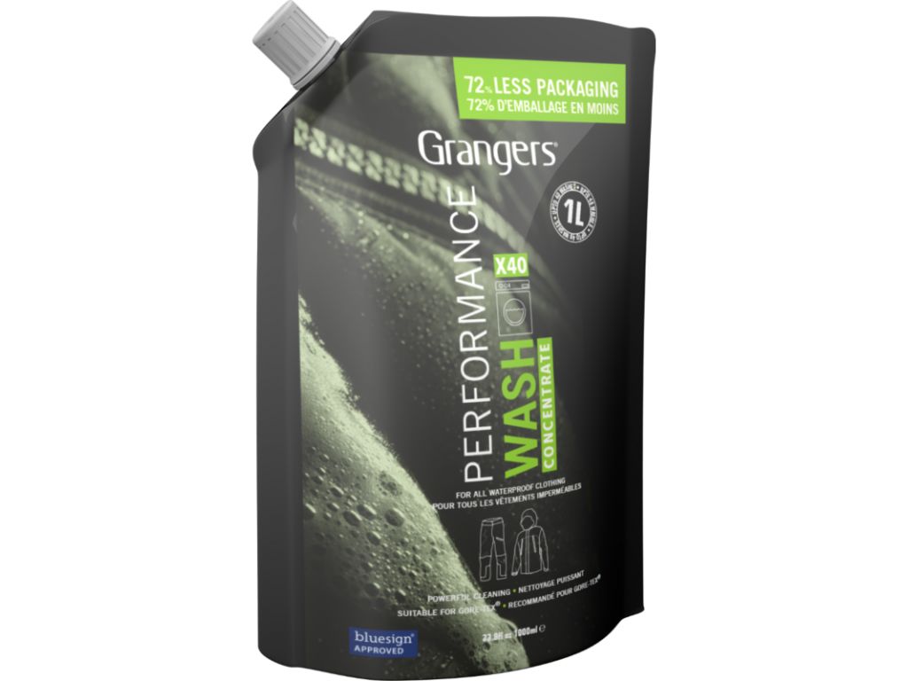 102382 33 oz Performance Wash Pouch