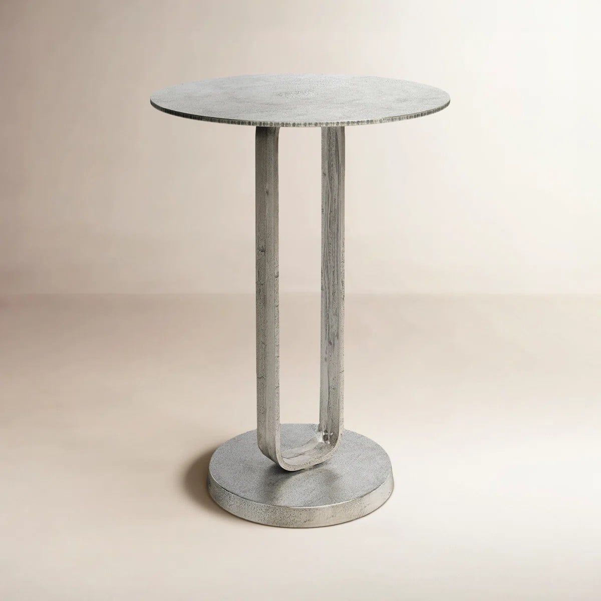-SETBA-105  MonoLoop Round End Table