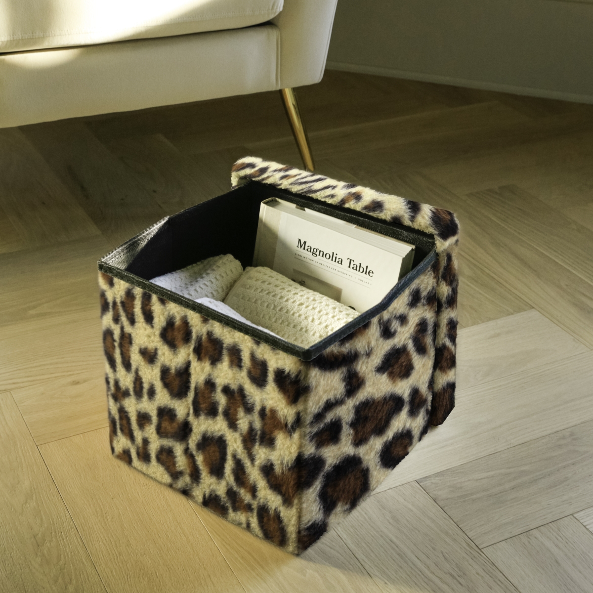 676685059376 Go-Poufs Knock-Down Small Cube Faux Fur Storage Ottoman |  Leopard | 12'x12'x12'