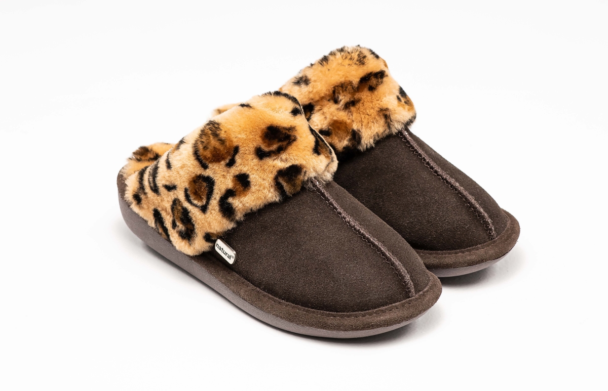 Picture of Natural 331410052445 Natural Fashion Marilyn Suede Women Slippers | 1-Piece | Leopard/chocolate | 8