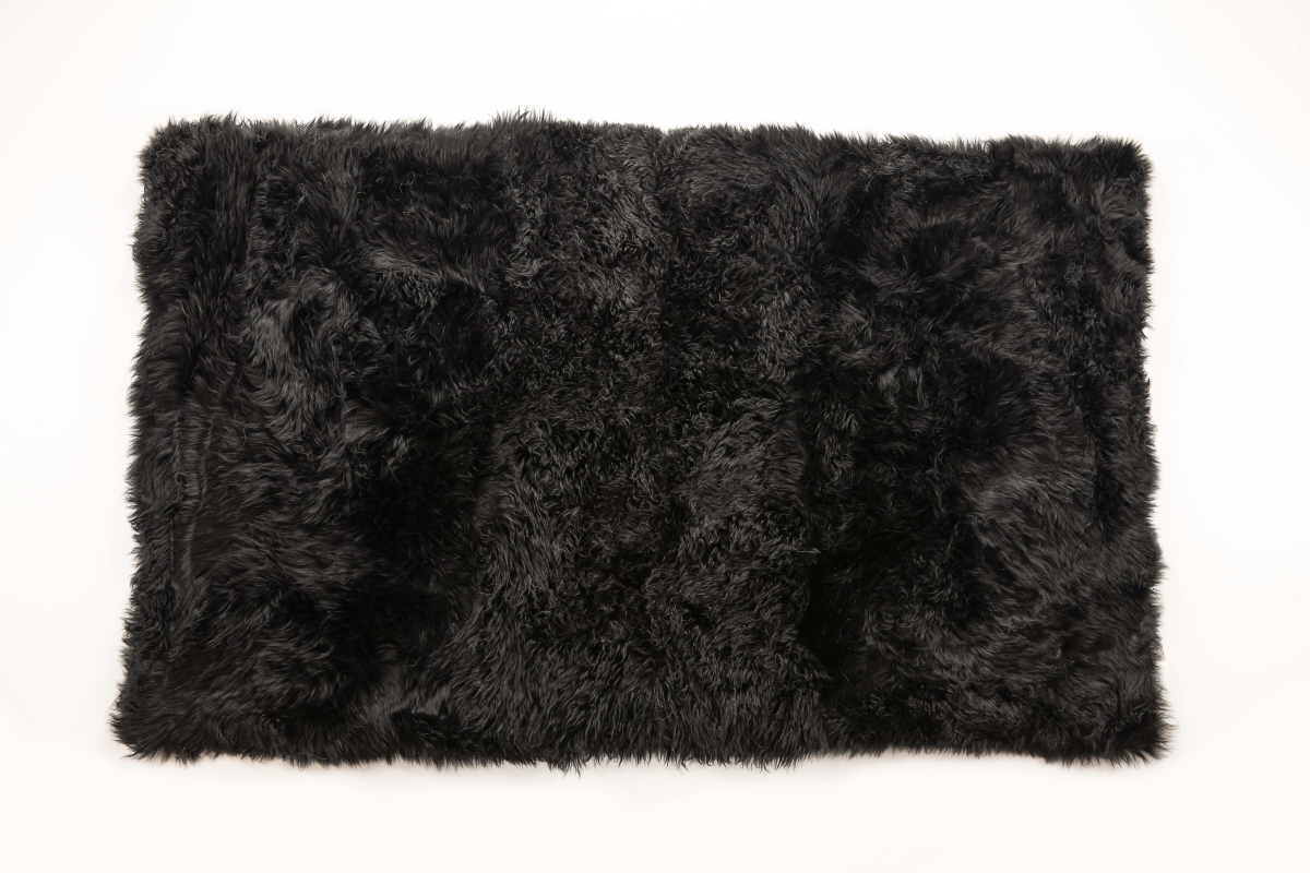 Home Decor Zealand Sheepskin Trio Rectangular Rug | 1-Piece | Black | 3'x5'