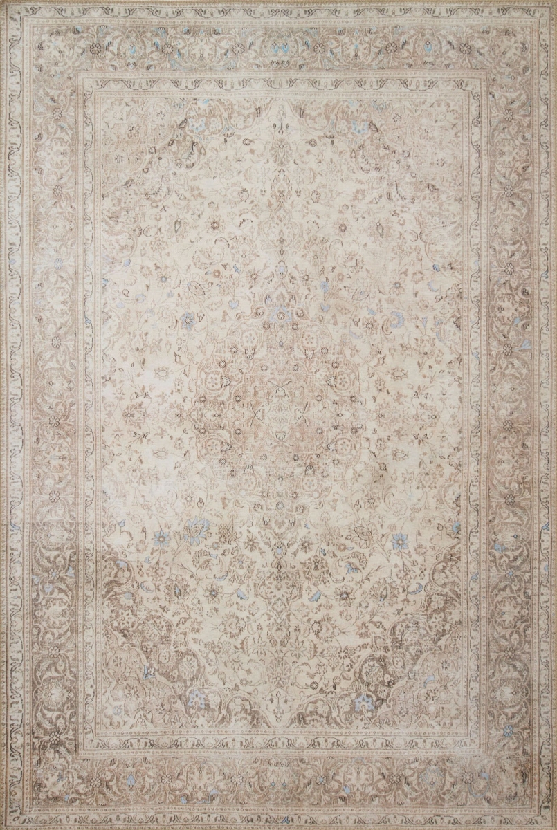 Loren Hand Knotted Rug - Sand & Taupe - 2'3in. x 3'9in. - Vintage Style