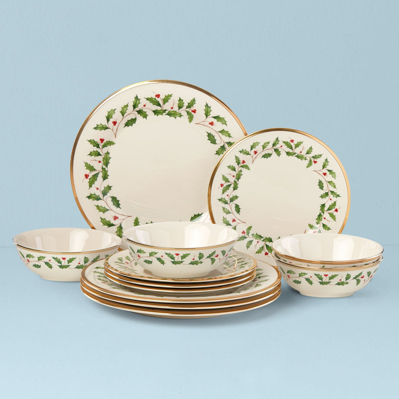 893172 1 x 10.5 x 10.5 in. Holiday Dinnerware Plate & Bowl Set, 12 Piece