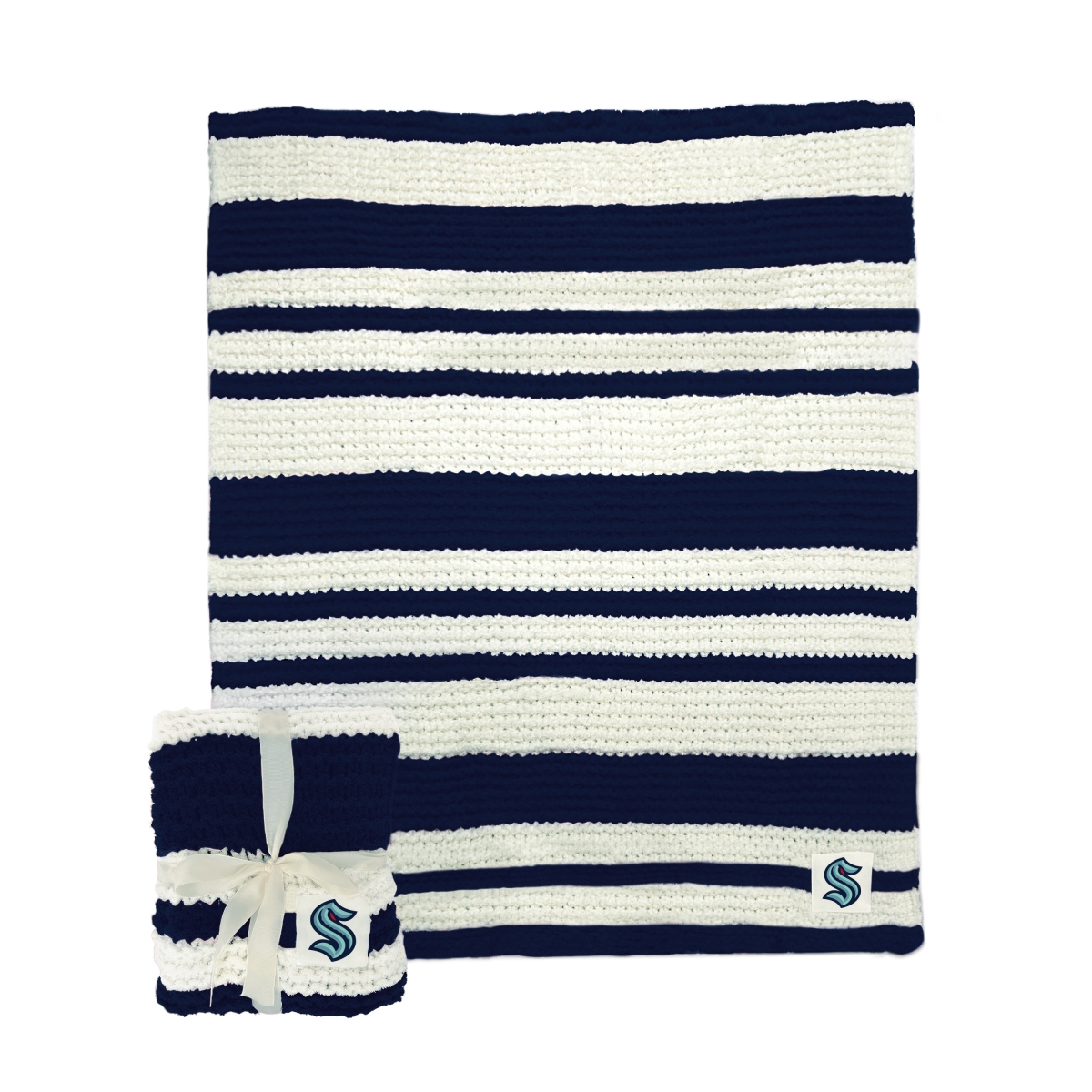 846-282 50 x 60 in. Seattle Kraken Cable Knit Throw