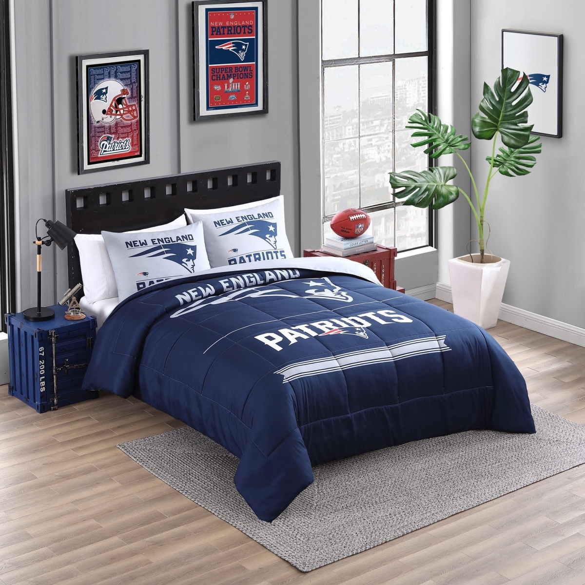 619-BCSFQ-B5 Full & Queen Size   England Patriots Bedding Command Comforter Set