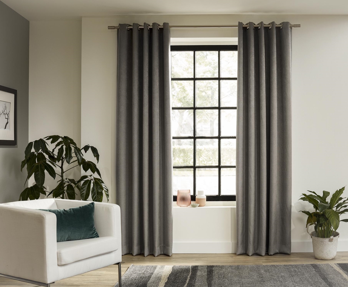 63 in. Intensions Single Curtain Rod Kit, Brushed Nickel
