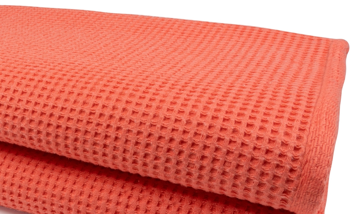 LITO Linen & Towel LSFL108 28 x 55 in. Waffle Bath Towel  Hot Coral - Pack of 20