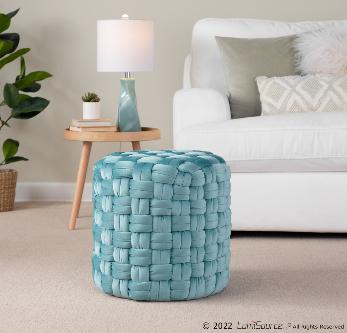OT-RNDBRD16 VLBU 16 in. Braided Round Ottoman, Ice Blue