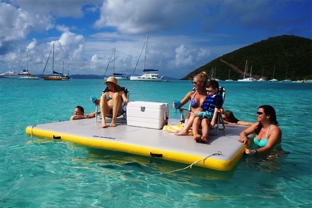 31010 10 x 10 ft. Floating Lounge Solstice Dock