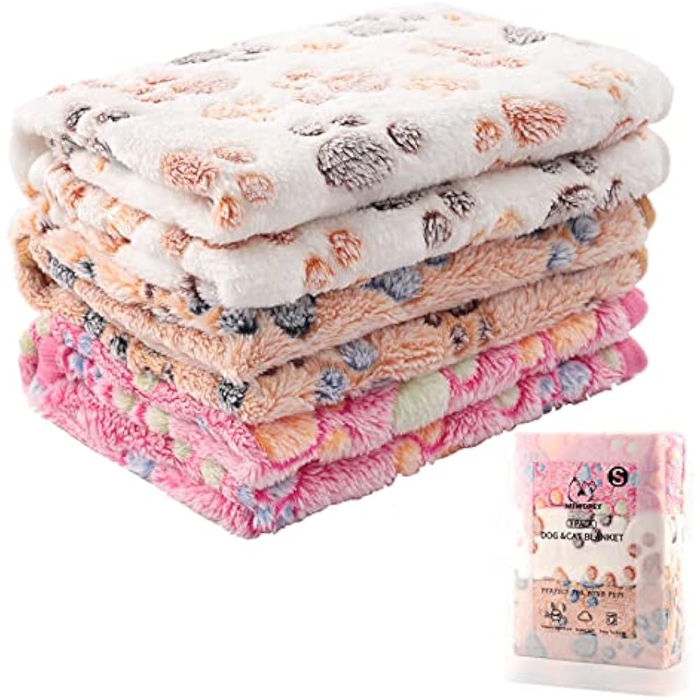 Picture of Nuegear TM57932 Soft & Warm Fleece Flannel Pet Blanket - Small