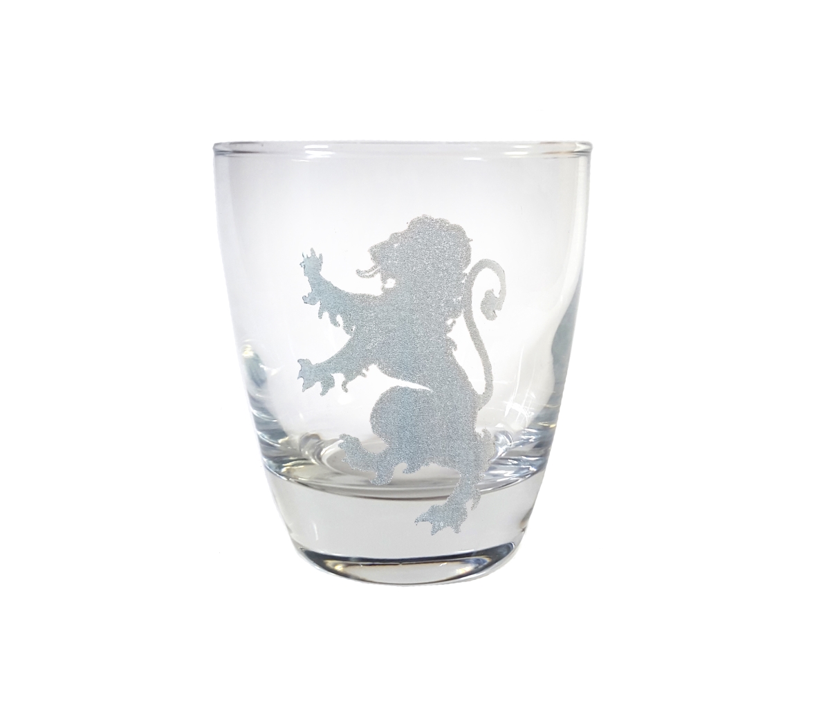 Picture of Lyoncraft LBLR01 10 oz Lion Rampant Engraved Lowball Glass