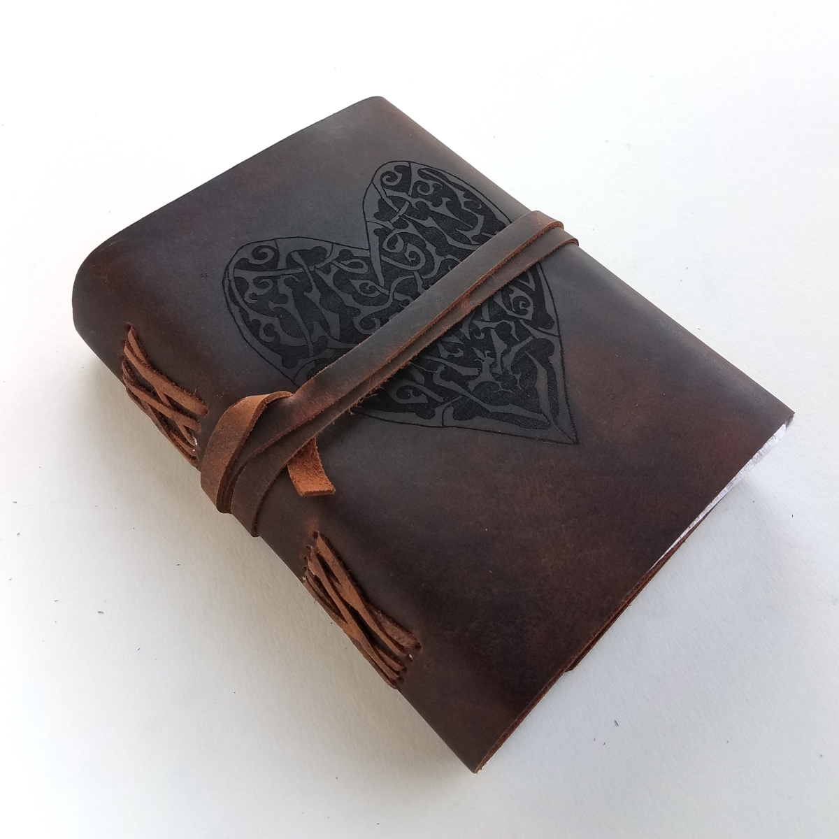 LJHR01 Celtic Heart Unlined Leather Journal Book