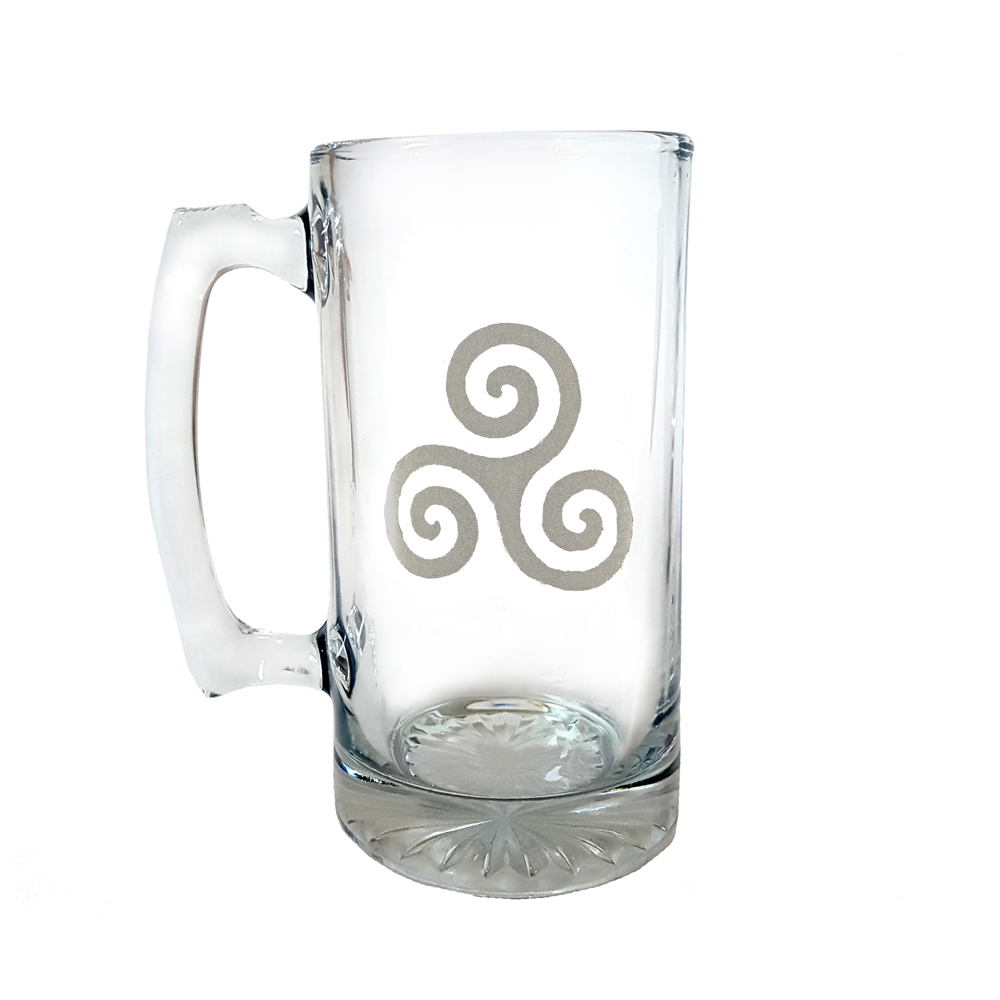 Picture of Lyoncraft LSTK01 26 oz Triskelion Engraved Stein Glass