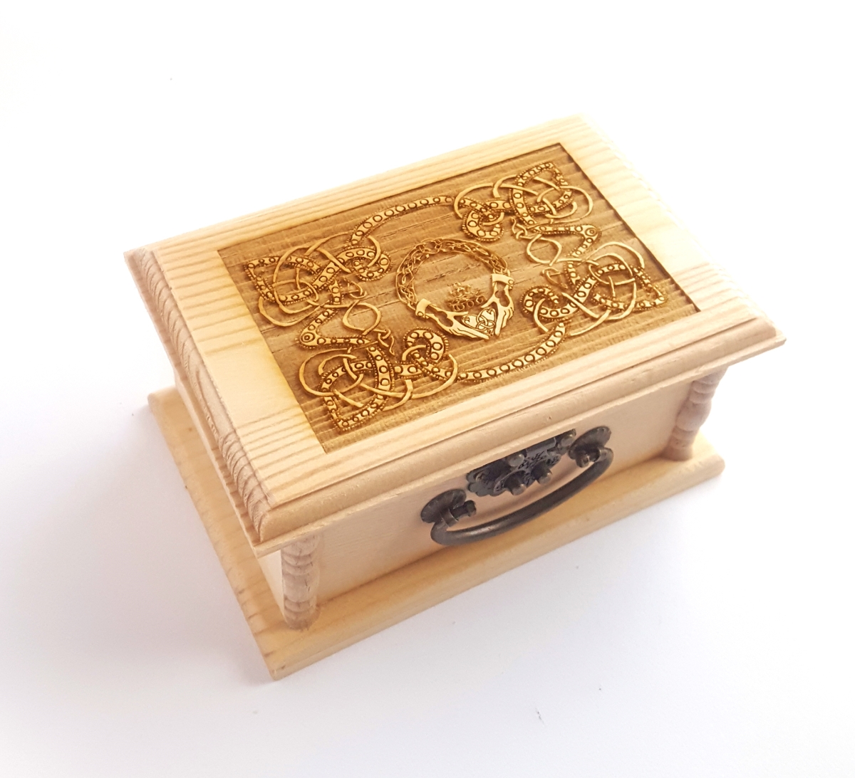 Irish Claddagh with Celtic Knotwork Engraved Wooden Box