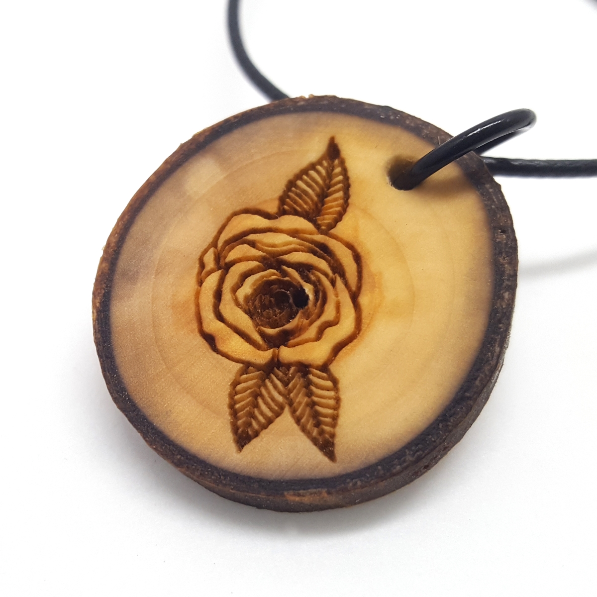 1.5 in. Rose Wooden Pendant Necklace