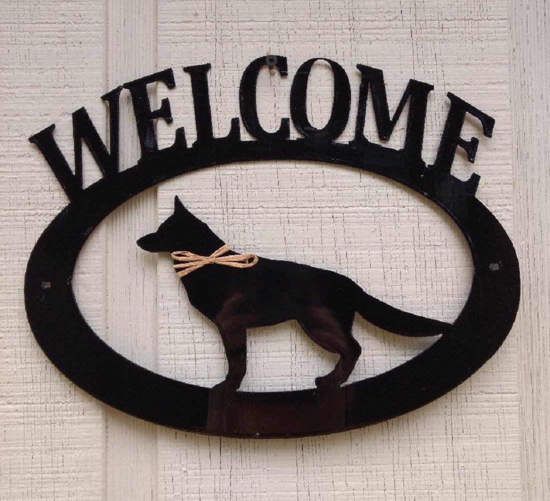 Picture of The Lazy Scroll germshepfullwelcome German Shepherd Full Tail Metal Welcome Sign