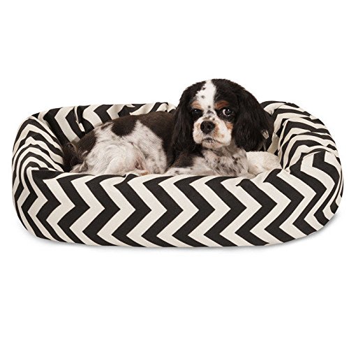 Picture of MajesticPet 788995540274 25 in. Zig Zag Sherpa Donut Pet Bed&#44; Black