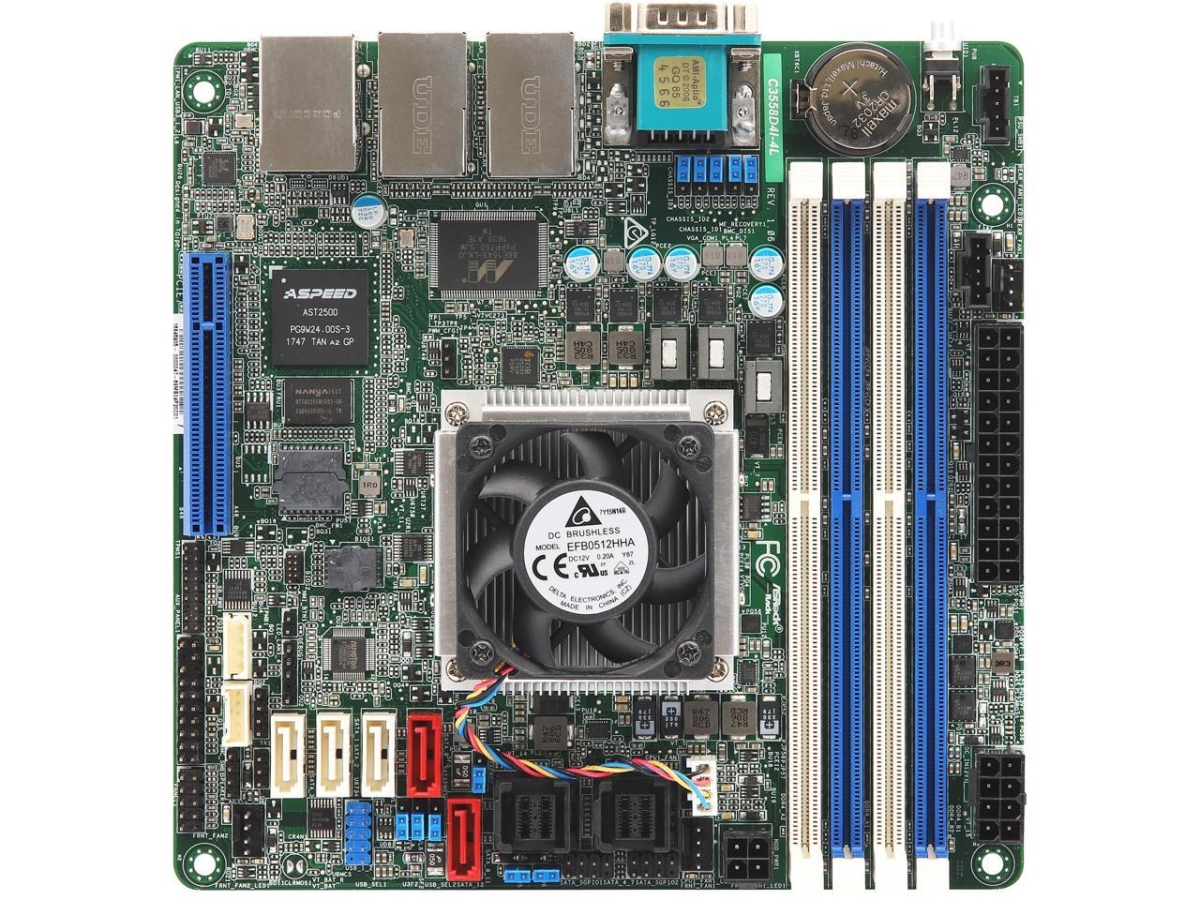 Picture of ASRock Rack C3558D4I-4L Intel Atom C3558 DDR4 SATA3 & USB2.0 V & 4GbE Mini ITX Server Motherboard