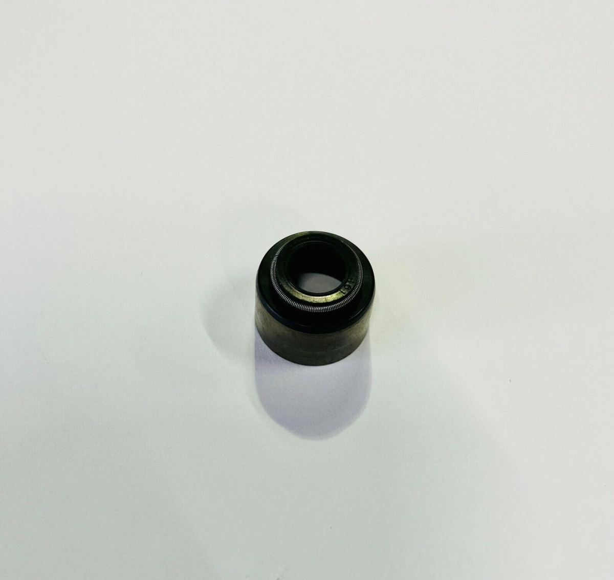 Valve Stem Seal - Black - Standard - High-Performance Oil Control