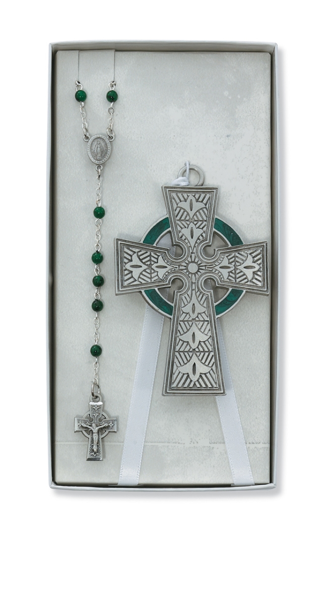 Picture of McVan BS38 3 mm Celtic Crib Cross & Rosary Set - Green
