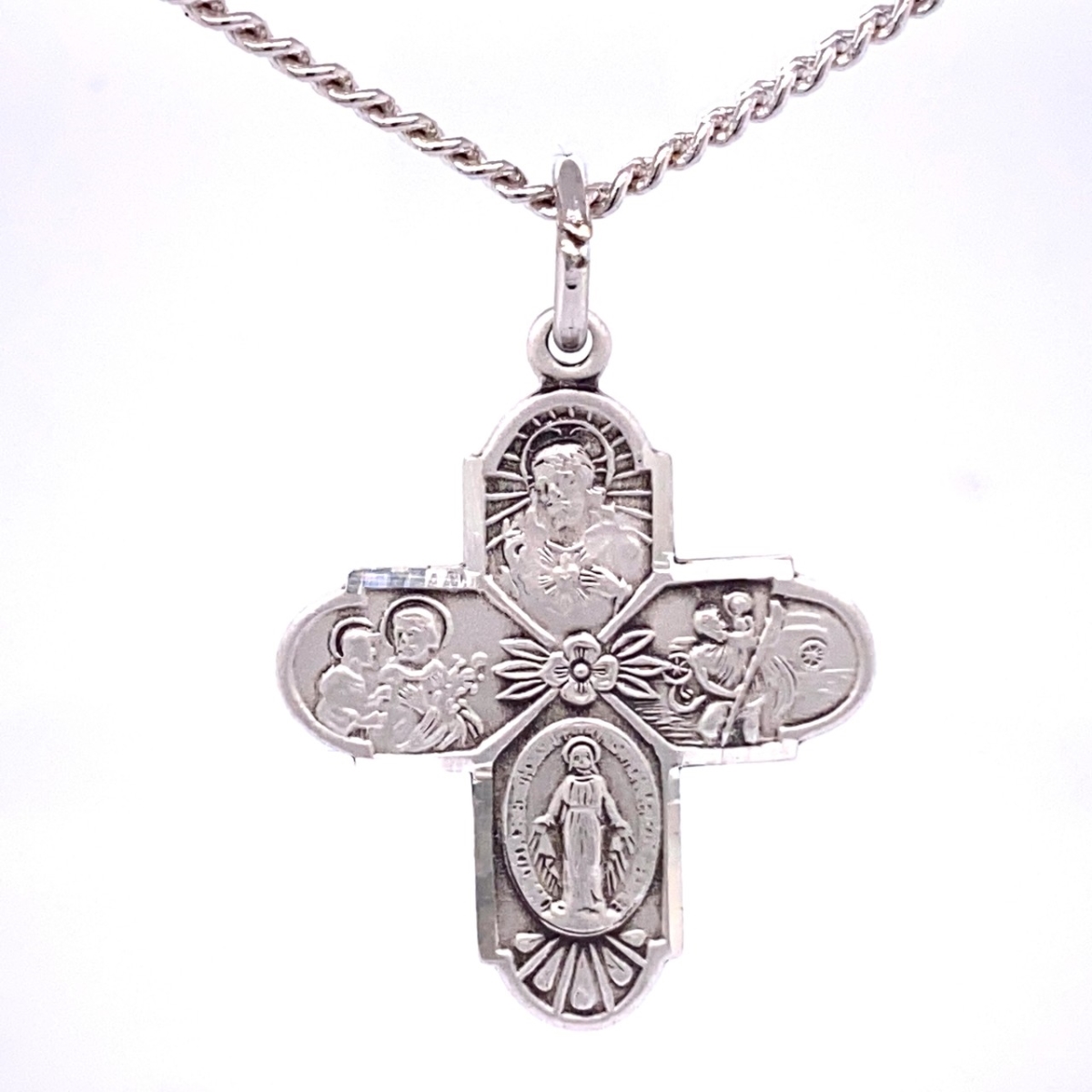 1.12 x 0.91 x 0.67 in. Sterling Silver 4-way Pendant