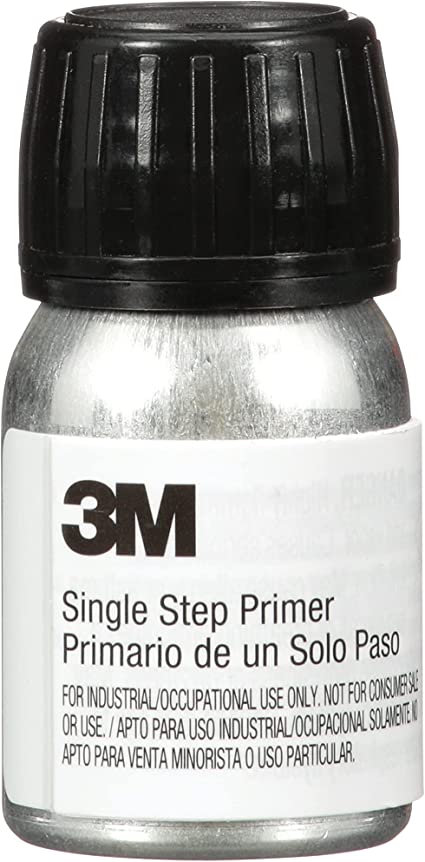 Picture of 3M MMM-8682 30 ml UV Resistant Single Step Primer, Black
