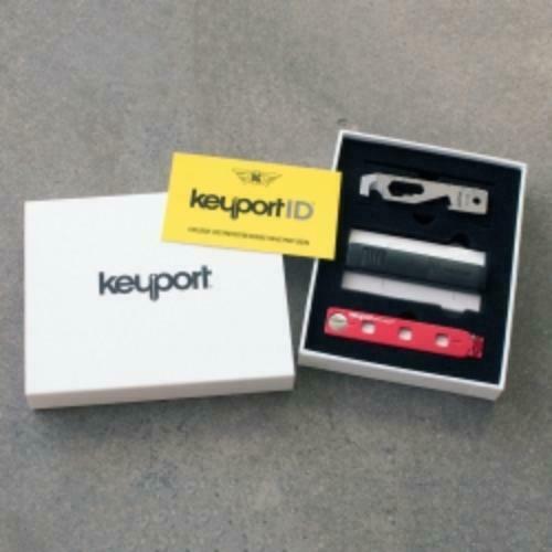 Picture of Curien CUR-KPPIVESS1 Keyport Pivot Essential Bundle Keychain Multitool