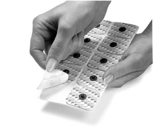 Picture of 3M Health Care MMM 2570-5 Red Dot Monitoring Electrodes with Radiolucent Stud Foam Tape & Sticky Gel - 5 Per Bag&#44; 200 Bag Per Case