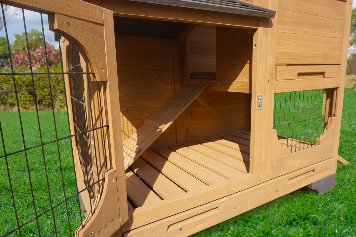 Picture of ZooVilla PTH1400010000 Indoor and Outdoor Bunny Lounge