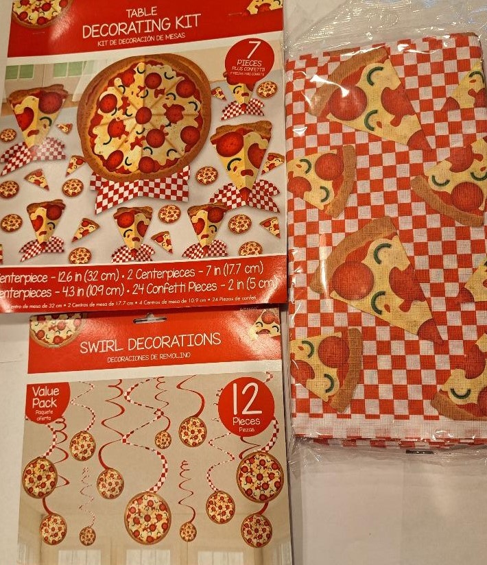 Picture of Amscan 143192PMM608 Pizza Party Supplies Table Decorating Kit - Swirls & Table Cover - Perfect for Any Pizza Party