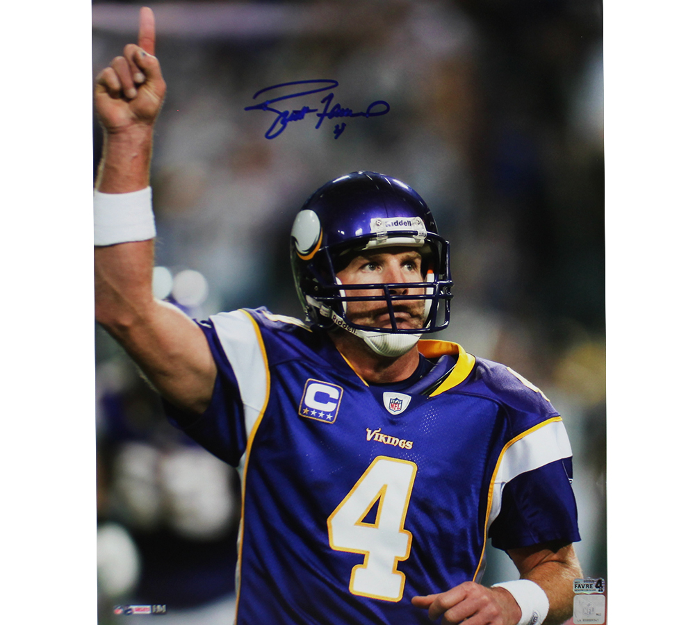 22985 16 x 20 in. Brett Favre Signed Minnesota Vikings Unframed NFL Photo with Jersey Pointing Up, Purple -  Radtke Sports