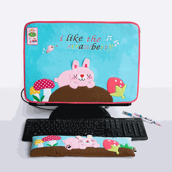 Picture of  BE-16-BLUE 17 in. Embroidered Applique Fabric Art Monitor Screen Cover &amp; Wrist Rest Pad  Strawberry